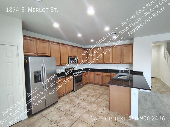 Building Photo - 1874 E Merlot St