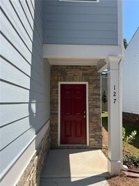 Building Photo - 127 Berry Dr