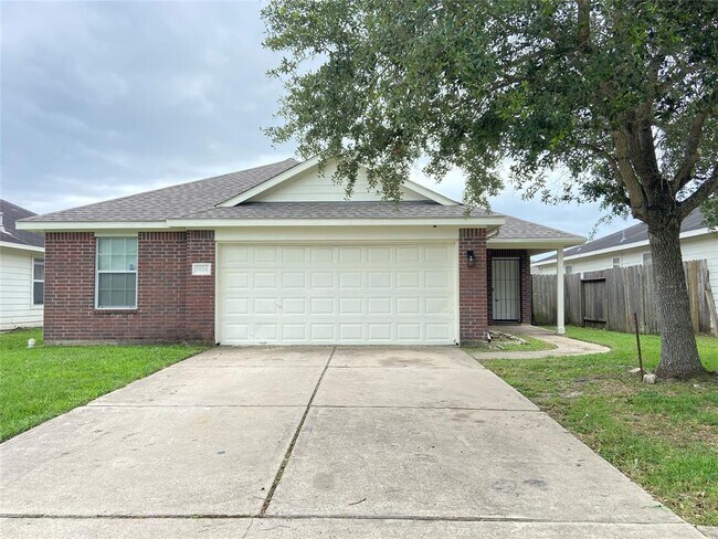 Primary Photo - 5634 Park Village Dr