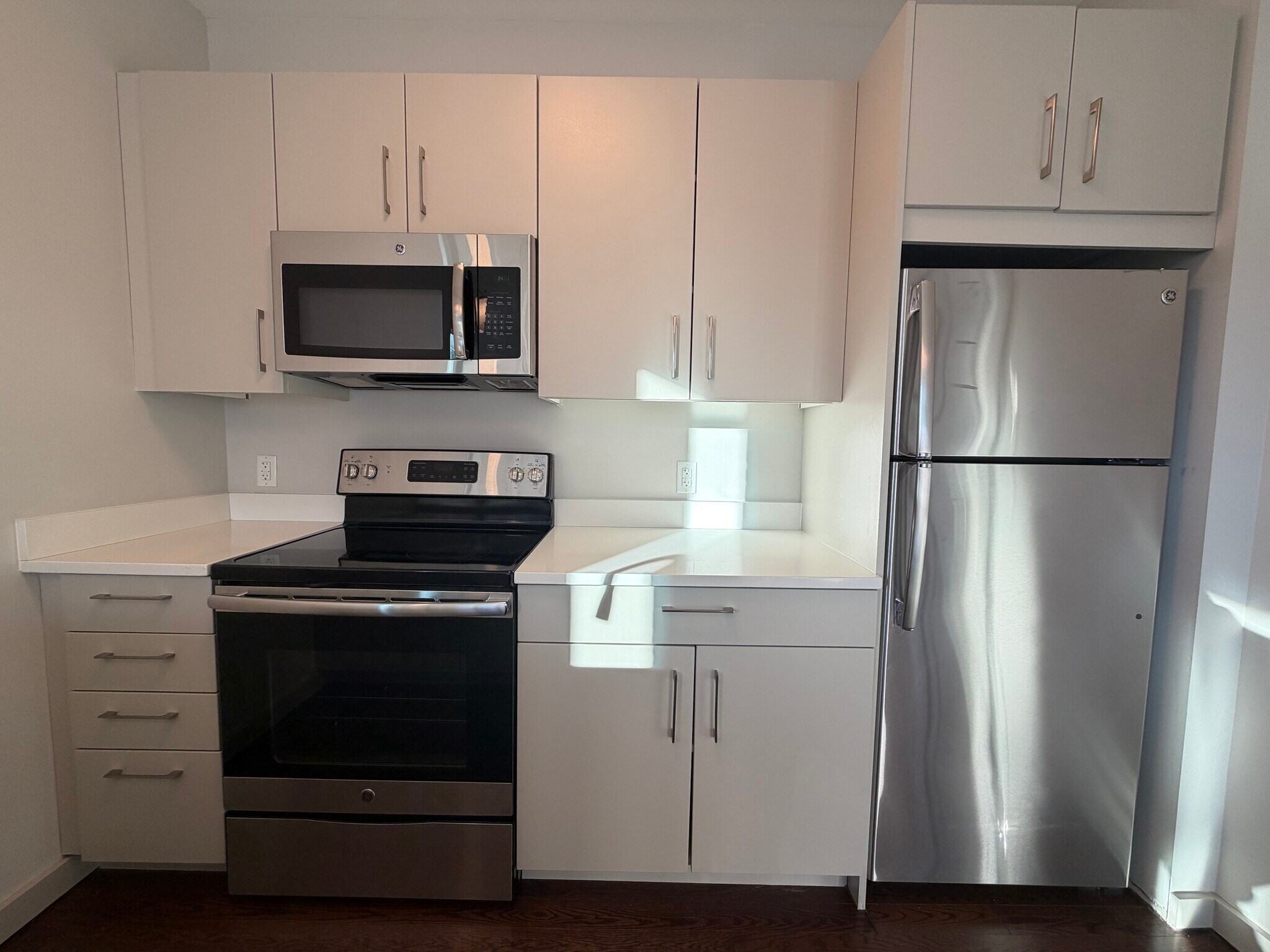 Building Photo - 40A Marion St