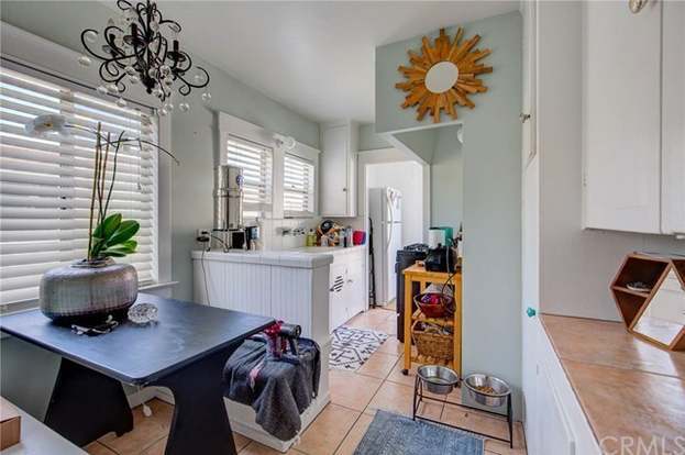 Building Photo - 223 24th St