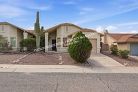 Building Photo - 9960 E Banister Dr