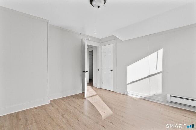 Building Photo - 66 Atwater St