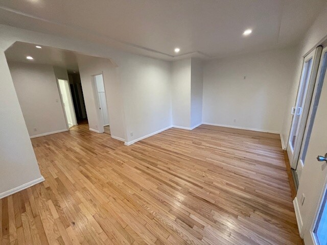 Building Photo - 41 Thornton Ave