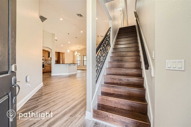 Building Photo - 461 Sanford Ave