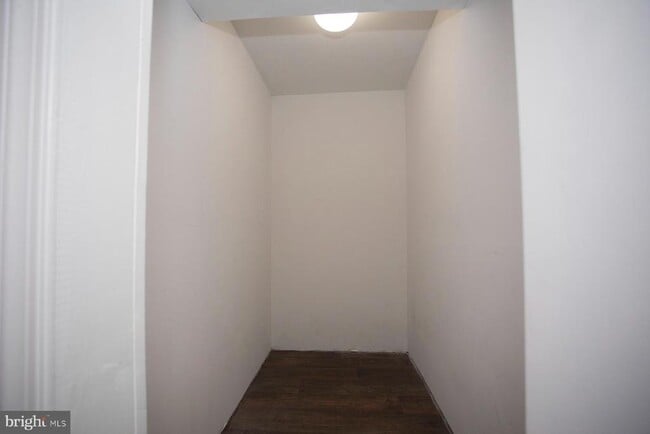 Building Photo - 115 Woodland Rd
