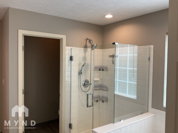 Building Photo - 11629 Lone Pine Cir