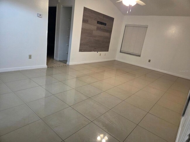 Building Photo - 4367 White Pine Ave