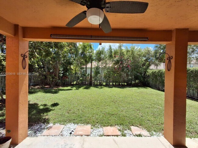 Building Photo - 1319 Croton Ct