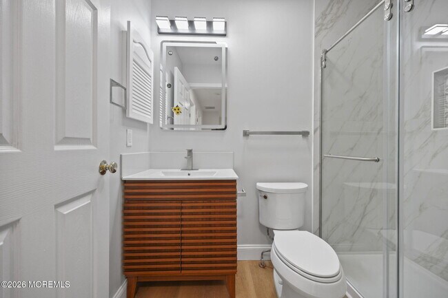 Building Photo - 1115 Roseberry Ct