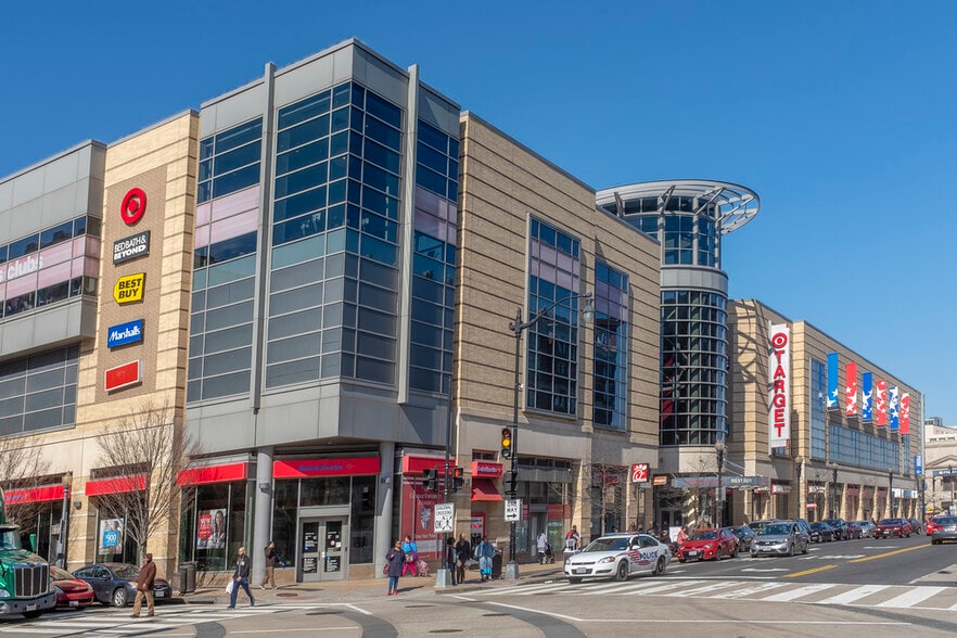 Shopping mall in the Columbia Heights - 2608 Sherman Ave NW
