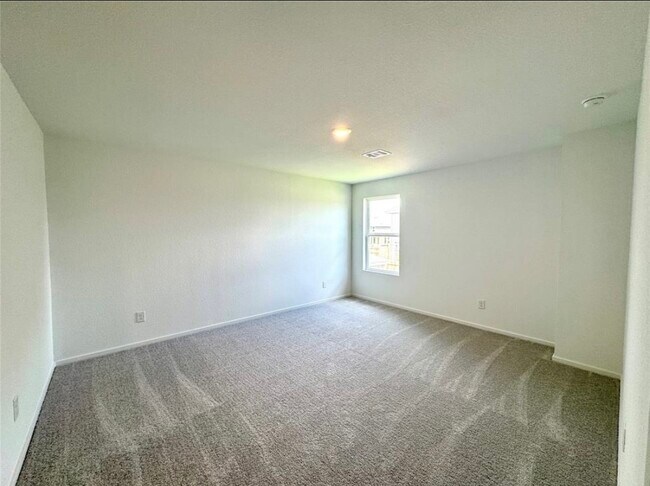 Building Photo - 28763 Texas Plns Dr