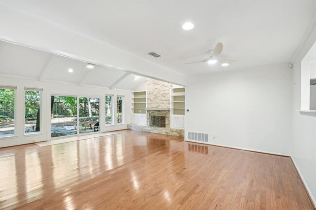 Building Photo - 2505 Comburg Castle Way