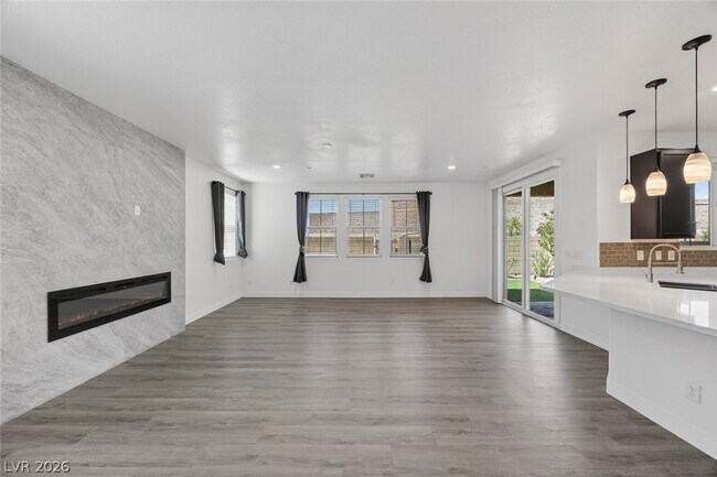 Building Photo - 169 Fulgora St