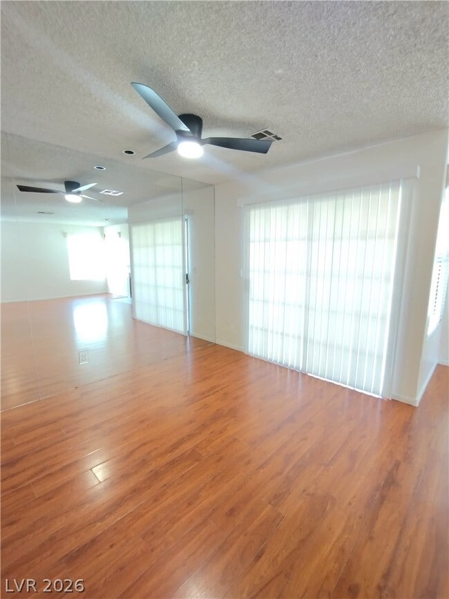 Building Photo - 9516 Wooden Pier Way