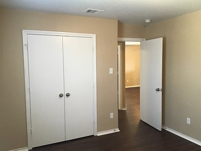 Building Photo - 2830 Wisner Cir