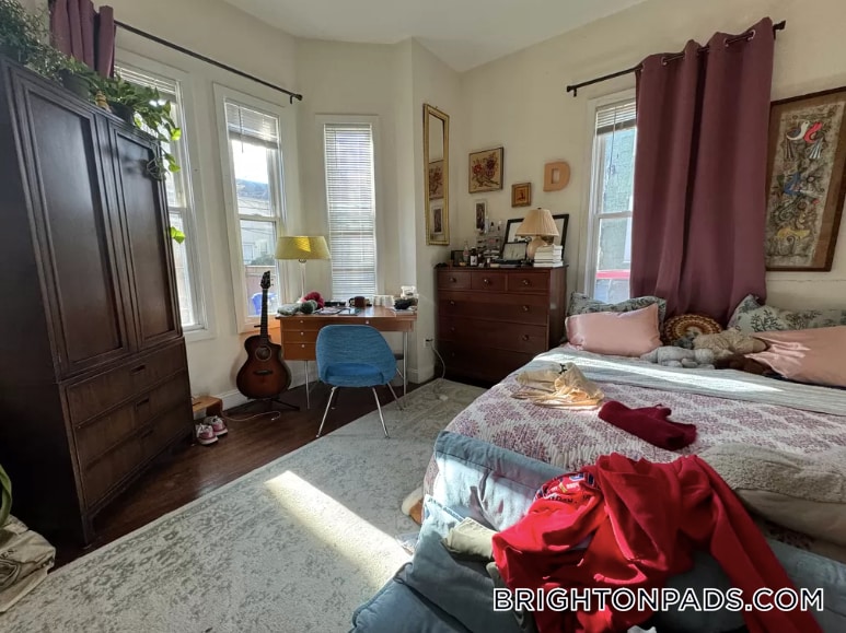 Building Photo - 37 Egremont Rd