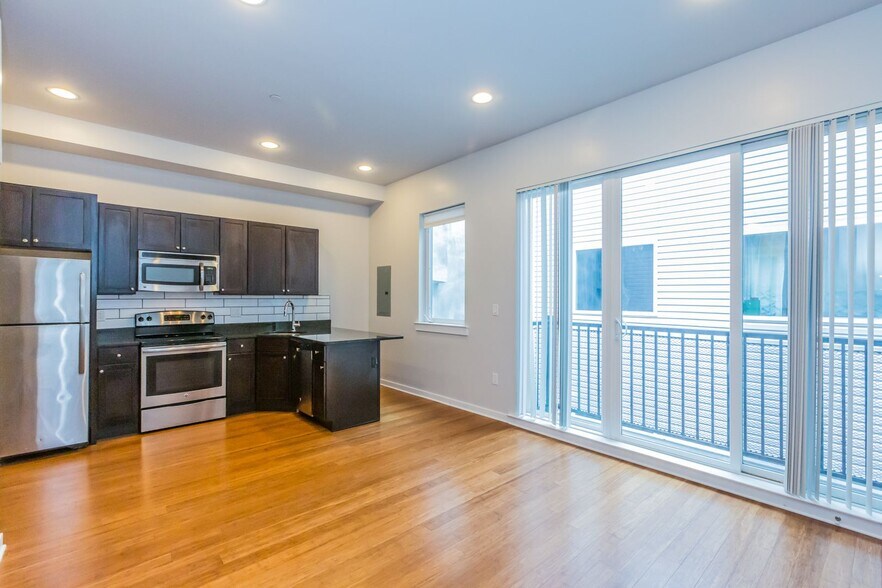 Building Photo - 4213 Chester Avenue — Modern Living in the Heart of University City