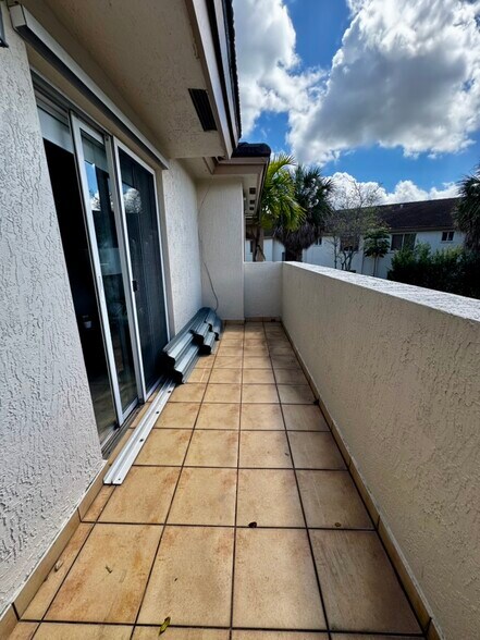 Balcony - 6676 SW 115th Ct