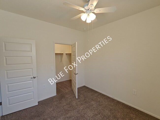 Building Photo - 9280 W Creosote Rain Dr