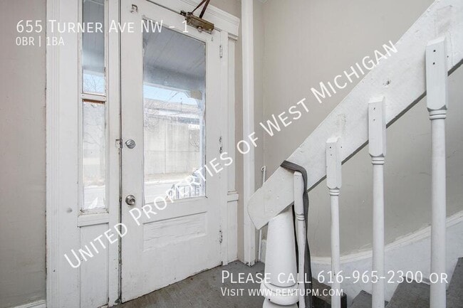 Building Photo - Available Now | Studio Apartment in the We...