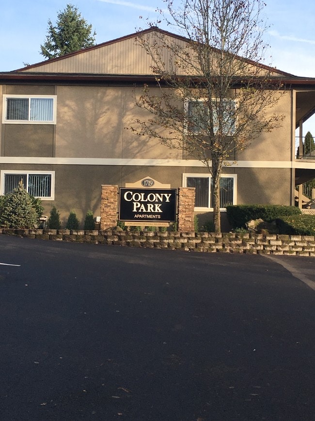 Colony Park Apartments 1719 W St Vancouver WA 98661 Apartment Finder