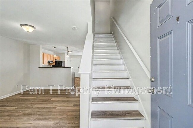 Building Photo - 1312 Dieter St