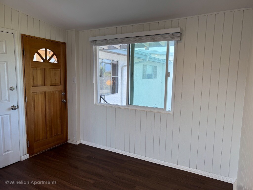 Building Photo - 1813 12th St