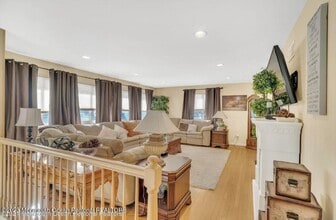 Building Photo - 1111 Madison Ave