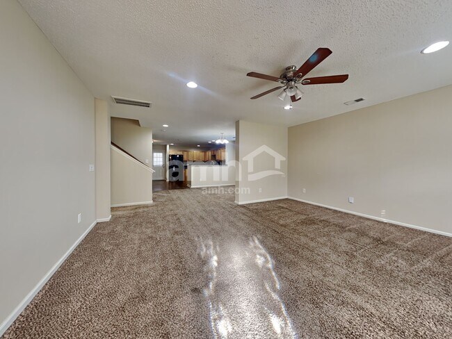 Building Photo - 1073 Briar Rose Ln