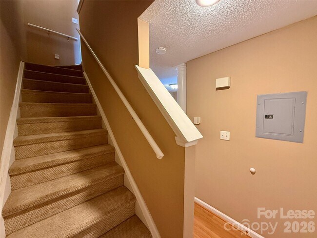 Building Photo - 17428 Tuscany Ln