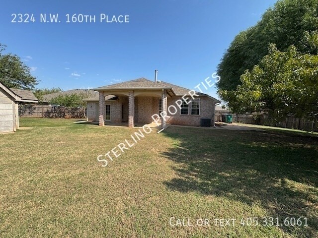 Building Photo - 2324 NW 160th Pl