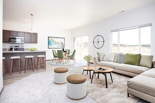 Building Photo - Willowbrook Village