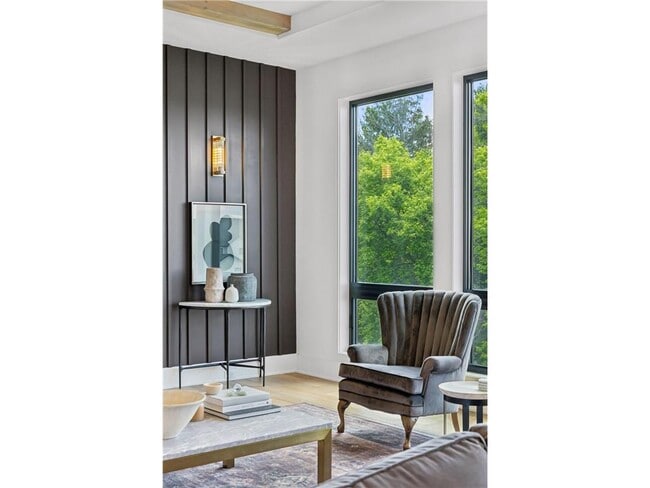 Building Photo - 6297 Yuma Ln N