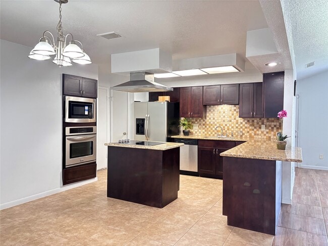 Primary Photo - 11547 Willwood Dr