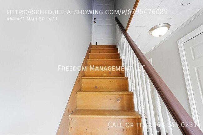 Building Photo - 464-474 Main St-470