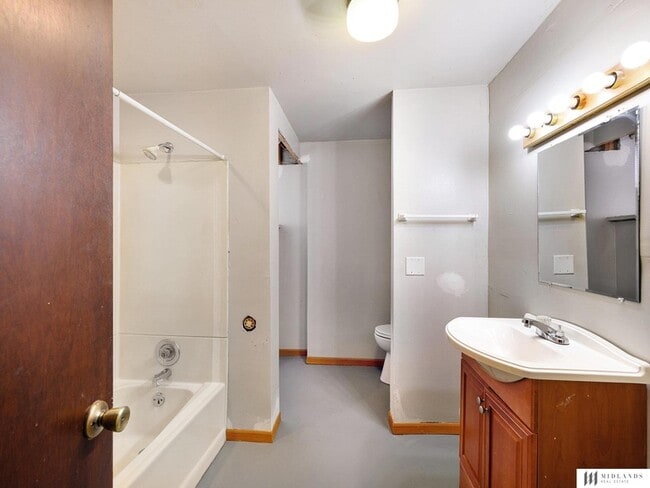 Building Photo - 8623 C St