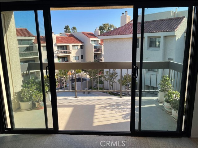 Building Photo - 8180 Manitoba St