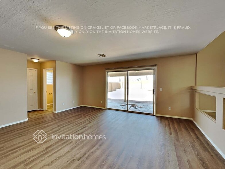 Building Photo - 11024 W Lane Ave