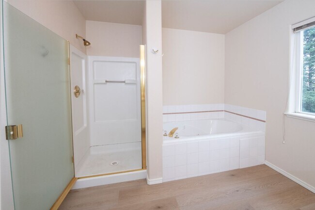 Building Photo - 5423 Cape Seville Dr