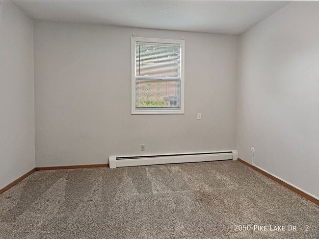 Building Photo - 2050 Pike Lake Dr