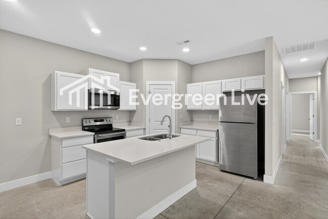 Building Photo - 113 E Santa Fe Cir