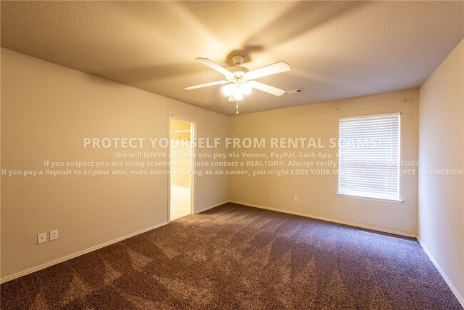 Building Photo - 4312 W Pecan St