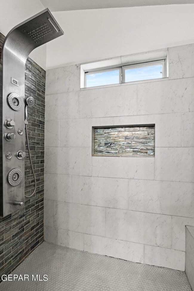 Building Photo - 3008 Tierra Cuervo Dr