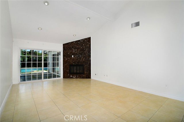 Building Photo - 5316 Mecca Ave