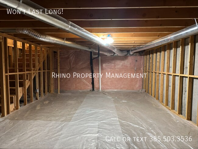 Building Photo - 429 N Northshore Dr