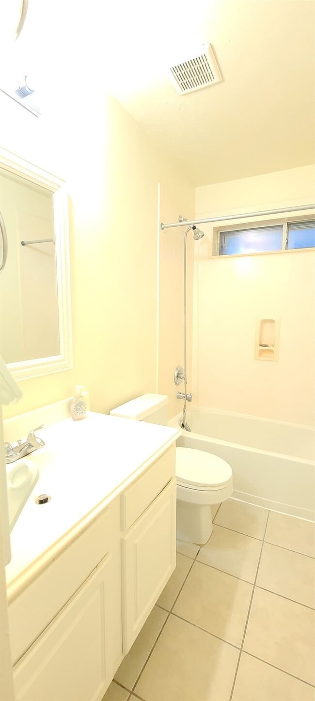 Building Photo - 15106 Brookwood Bridge Ln