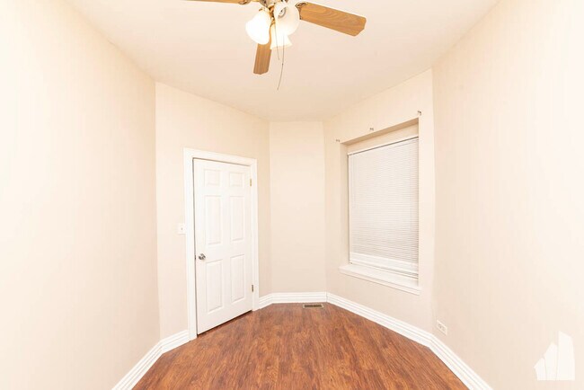 Building Photo - 3615 W Flournoy St
