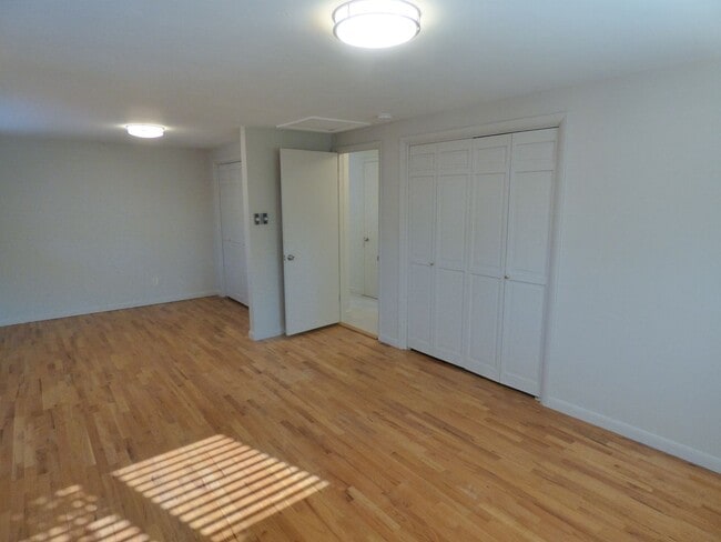 Building Photo - $0 DEPOSIT OPTION! RANCH STYLE HOME IN PRI...