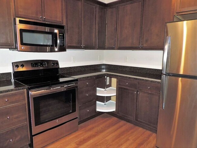 Building Photo - $1,635 | 2 Bedroom, 2 Bathroom 2nd Floor Condo | Pet Friendly* | Available for August 1st, 2026 M...